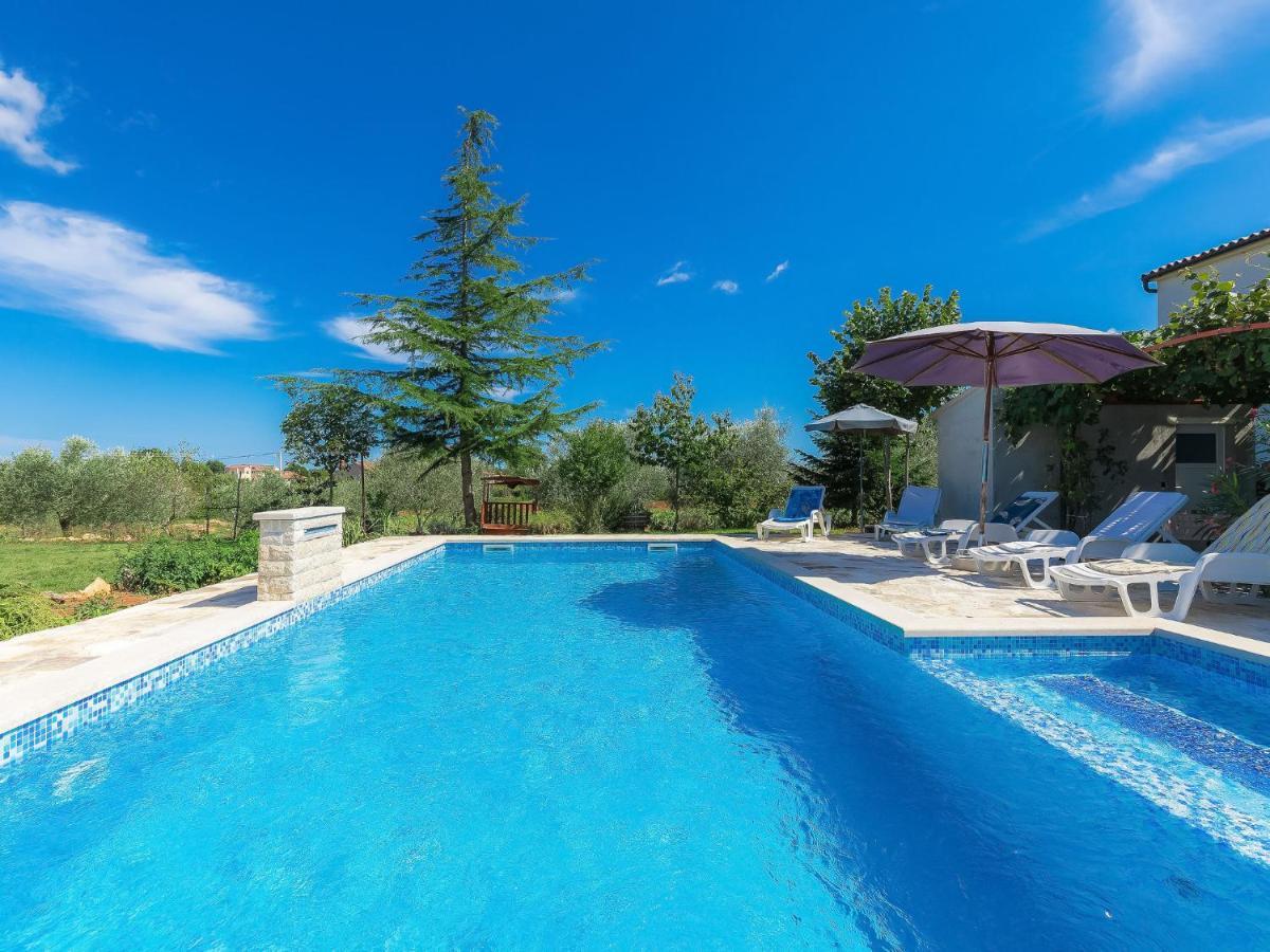 Holiday home Ana Lucija - Rca508 By Interhome Pula